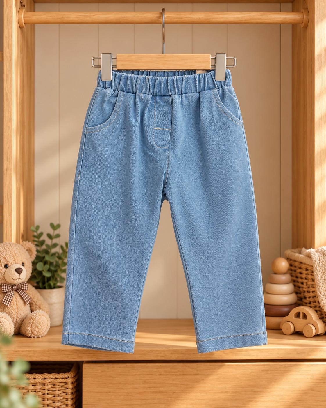 Beli lastikli açık mavi bebek kot pantolon